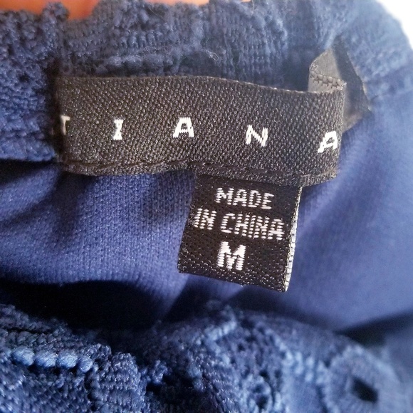 SOLD!✔Tiana B Lace Dress Navy Off Shoulders Size M - Picture 3 of 4